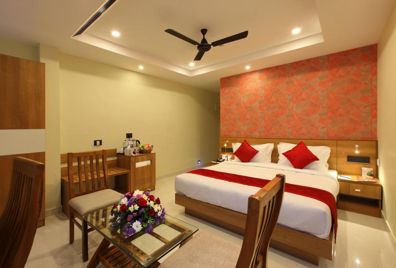 Hotel Novark Munnar Kallar Vattiyar Esterno foto
