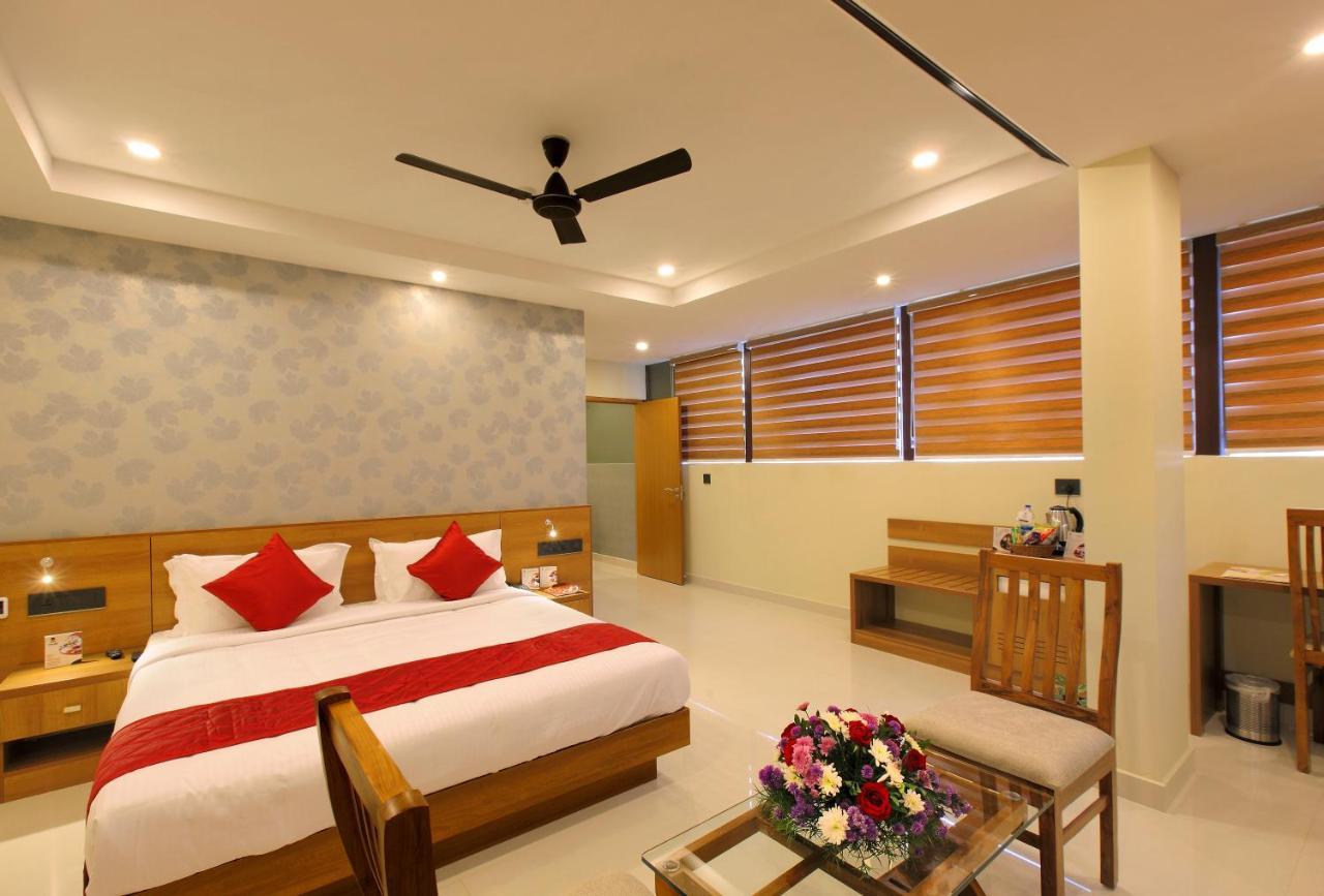 Hotel Novark Munnar Kallar Vattiyar Esterno foto